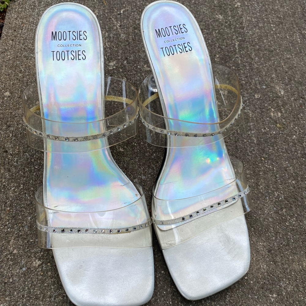 Mootsies Tootsie Clear  Plastic w/faux Rhinestones Slip On  heels SZ 10.